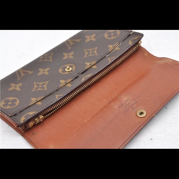 **SOLD**Louis Vuitton Monogram Wallet - Picture 3 of 6